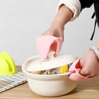 HeatShield Silicone Pot Holders – 2 Piece Set